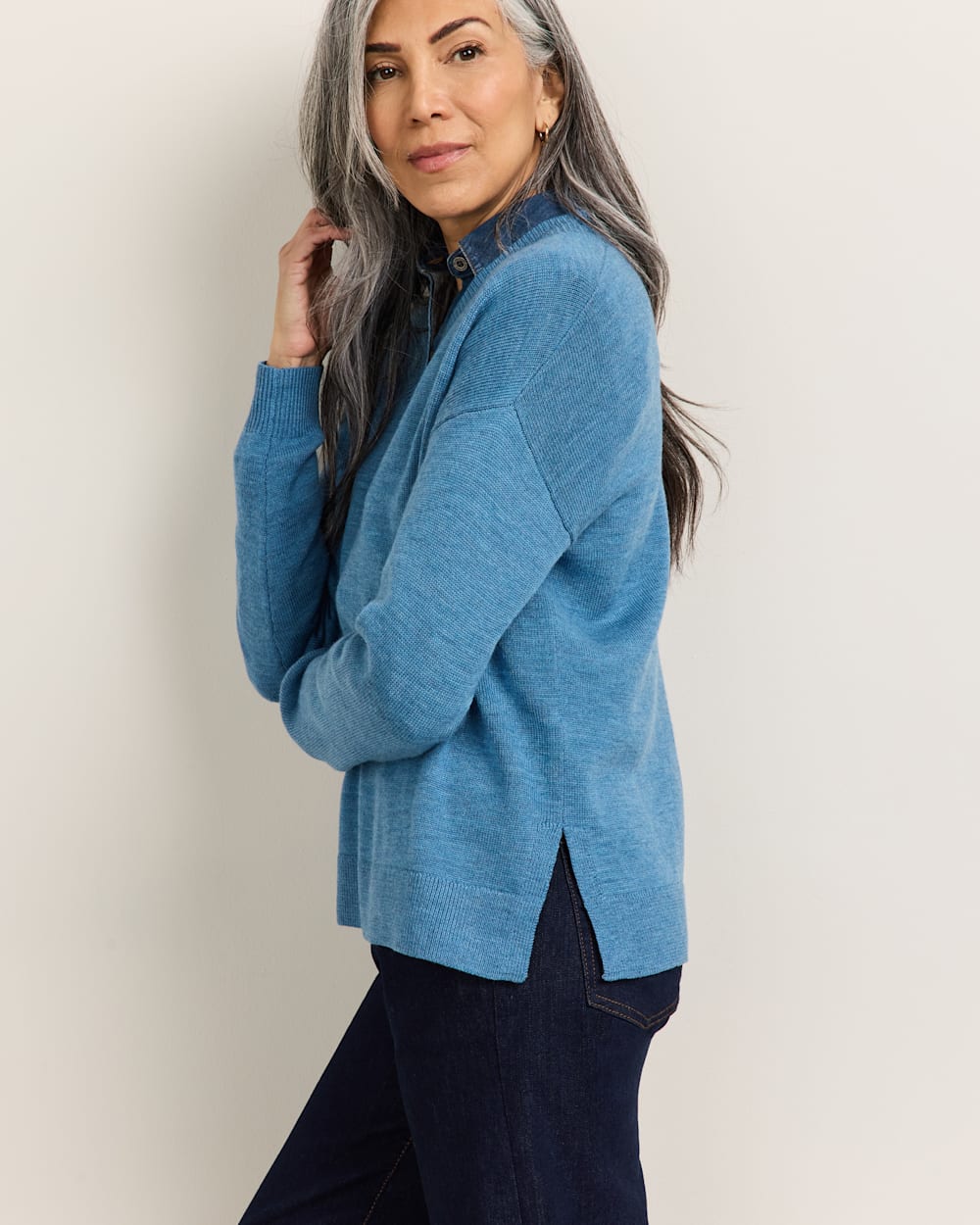 PENDLETON WOMEN'S MERINO V-NECK SWEATER