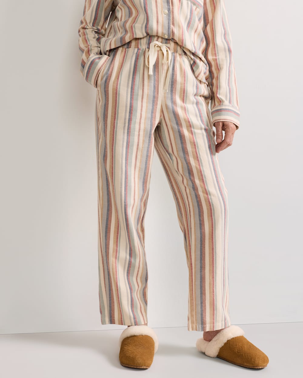PENDLETON WOMEN'S MULTI STRIPE FLANNEL PAJAMA SET