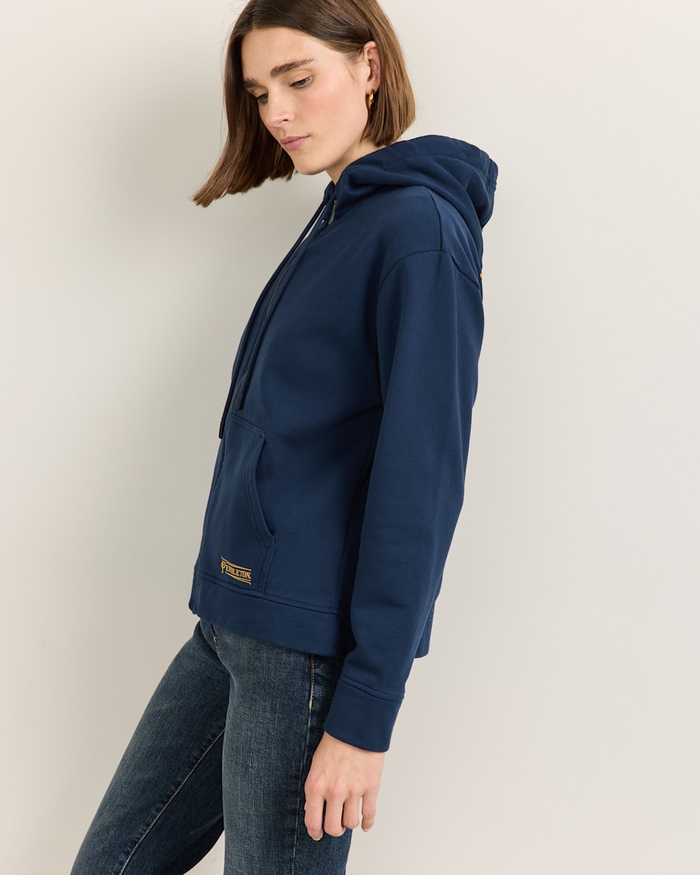 PENDLETON WOMEN'S LOGO GRAPHIC ZIP HOODIE