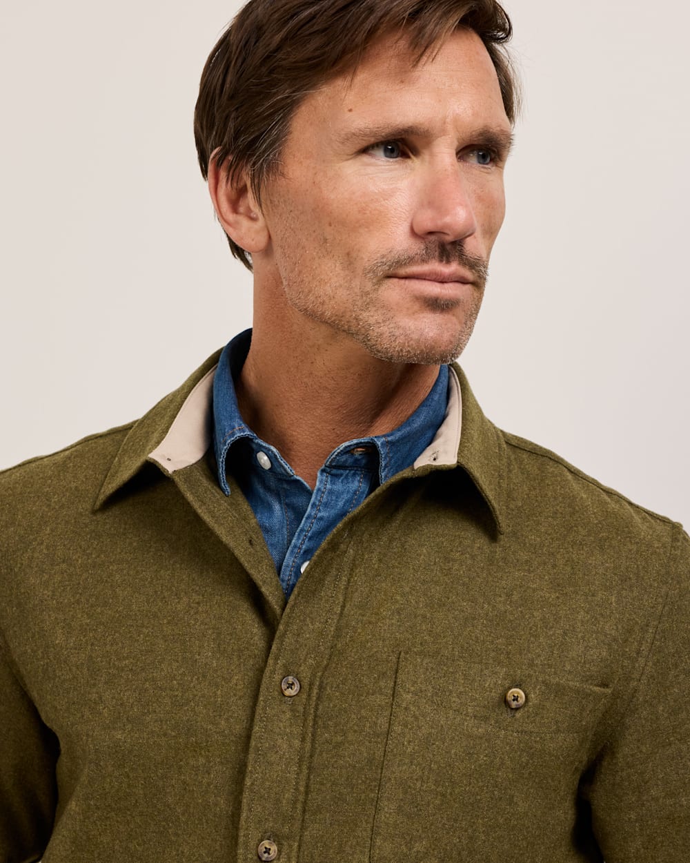PENDLETON MEN'S ELBOW-PATCH TRAIL SHIRT