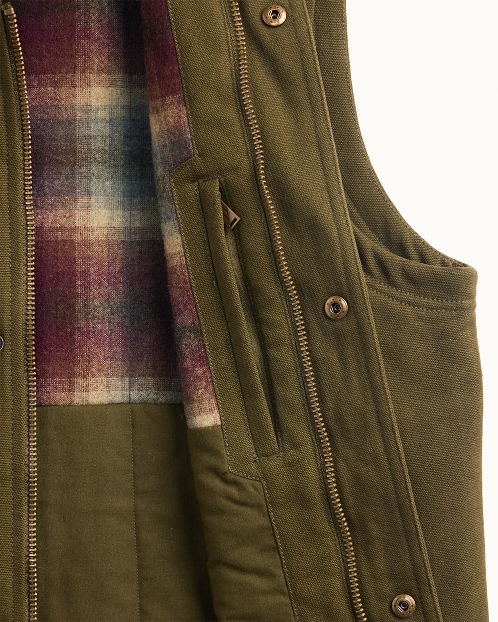 PENDLETON MEN'S PINE GROVE CANVAS VEST