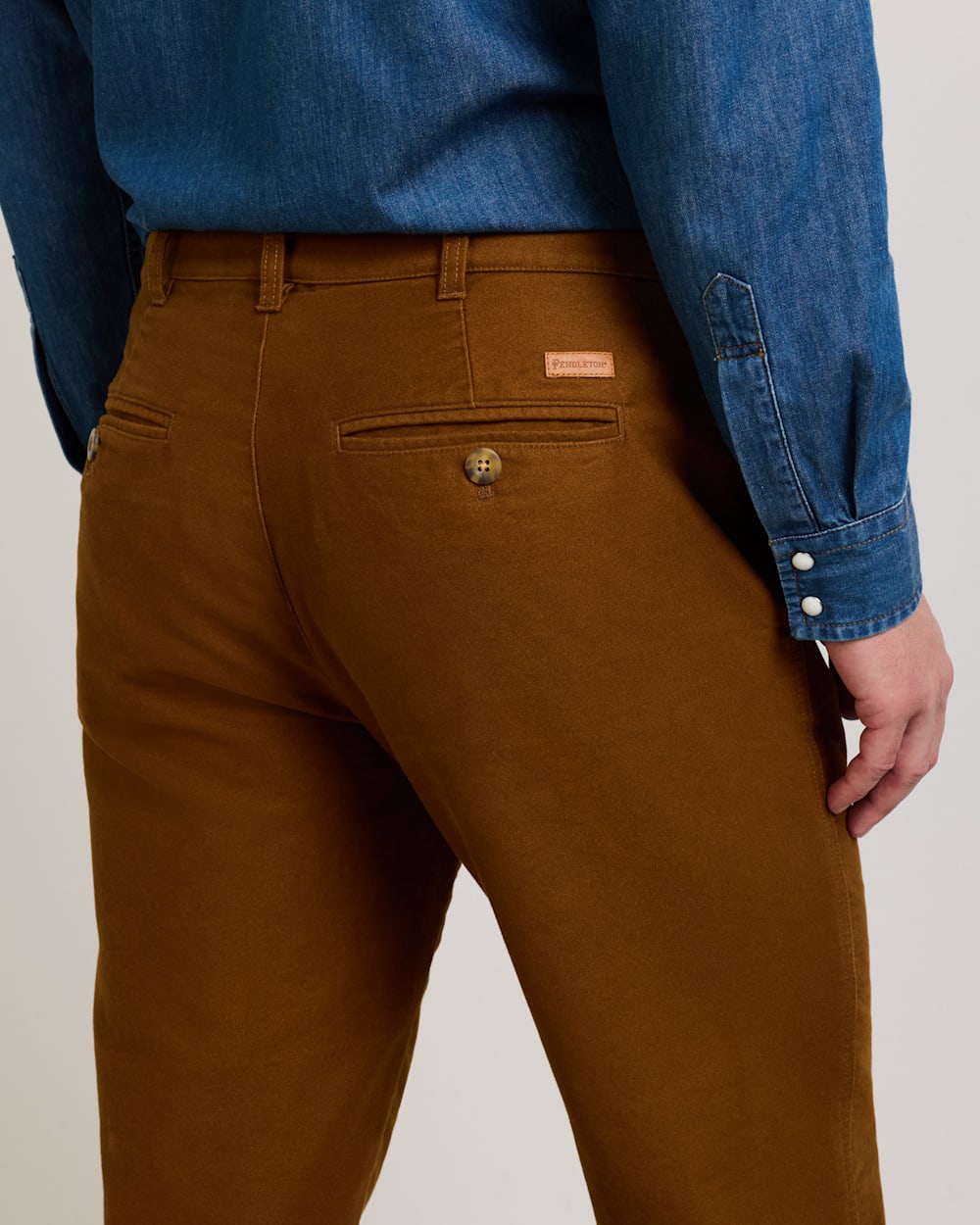 PENDLETON MEN'S RELAXED MOLESKIN CHINO PANTS