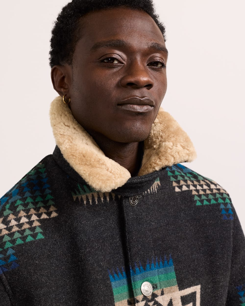 PENDLETON MEN'S BROWNSVILLE SHEARLING COLLAR COAT
