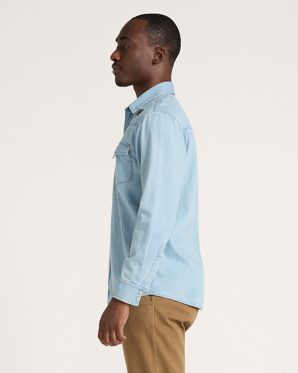 PENDLETON MEN'S SALMON EMBROIDERED DENIM GAMBLER SHIRT