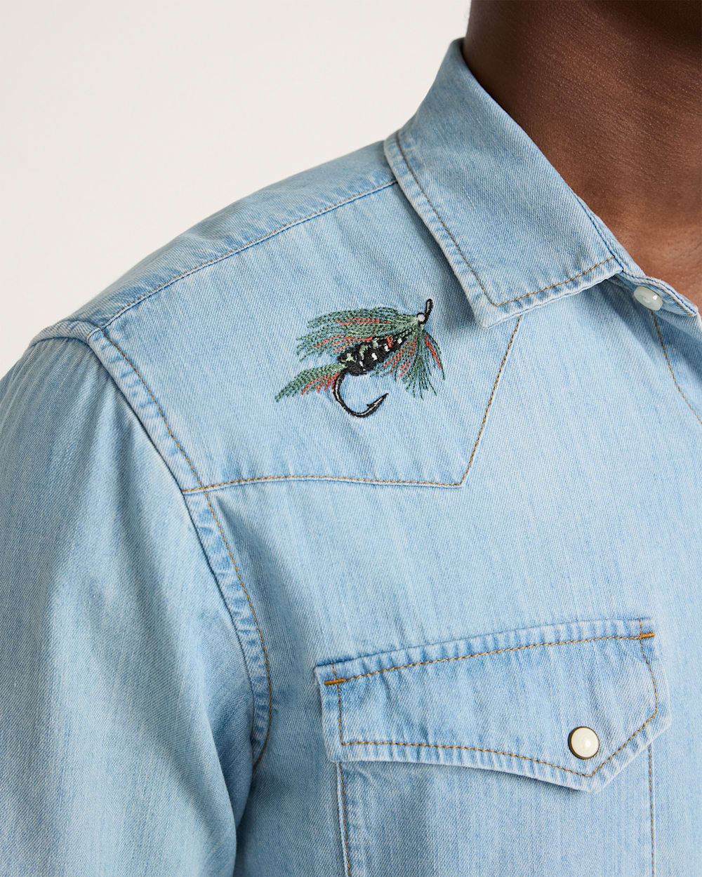 PENDLETON MEN'S SALMON EMBROIDERED DENIM GAMBLER SHIRT