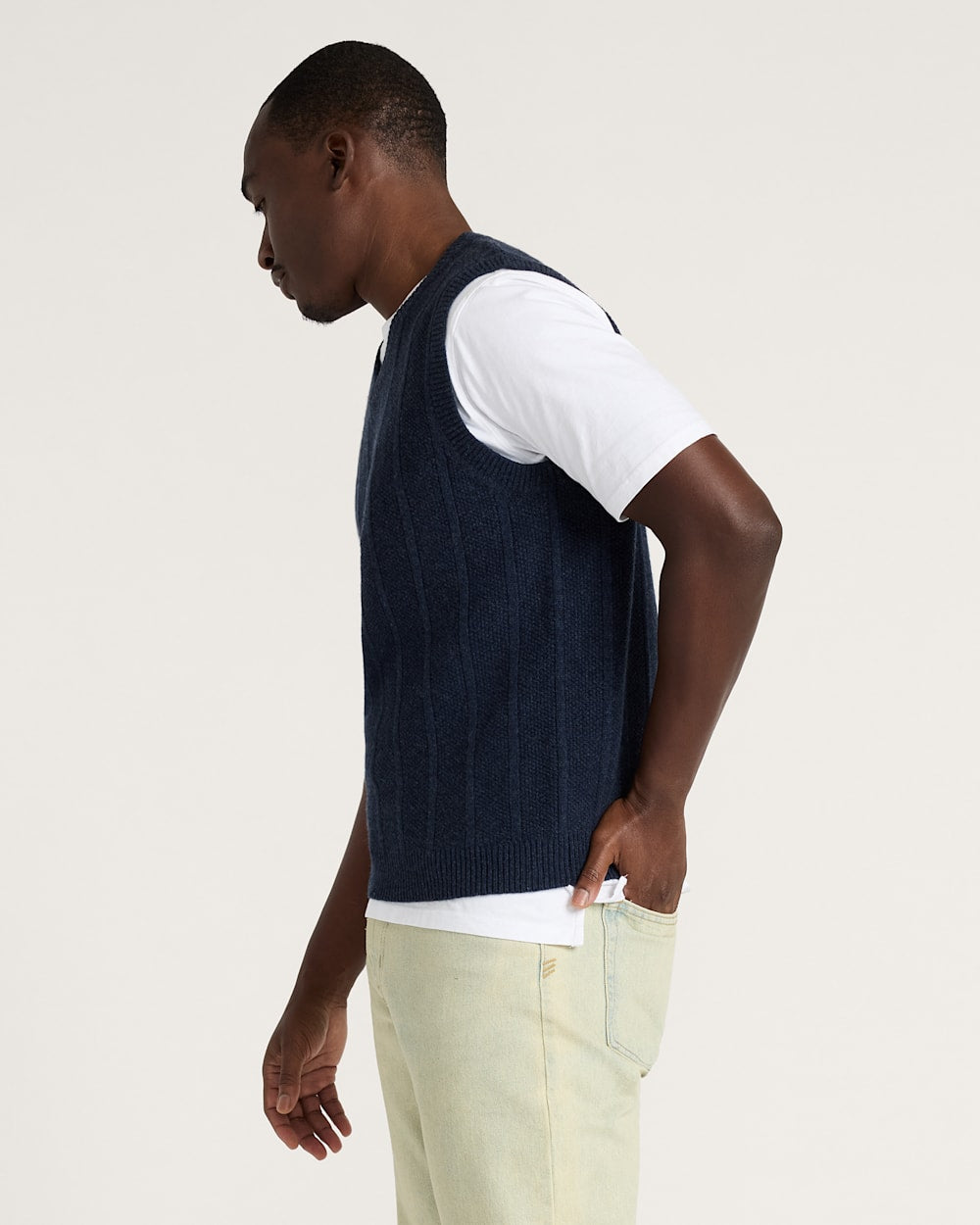 PENDLETON MEN'S MIXED STITCH MERINO SWEATER VEST