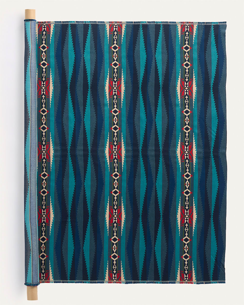 PENDLETON SUNBRELLA X PENDLETON LAHAINA WAVE FABRIC
