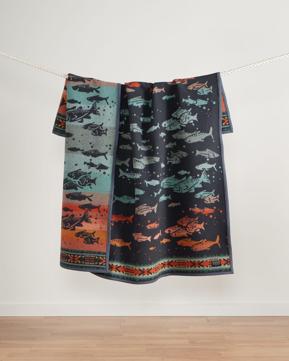 PENDLETON SALMON RUN THROW