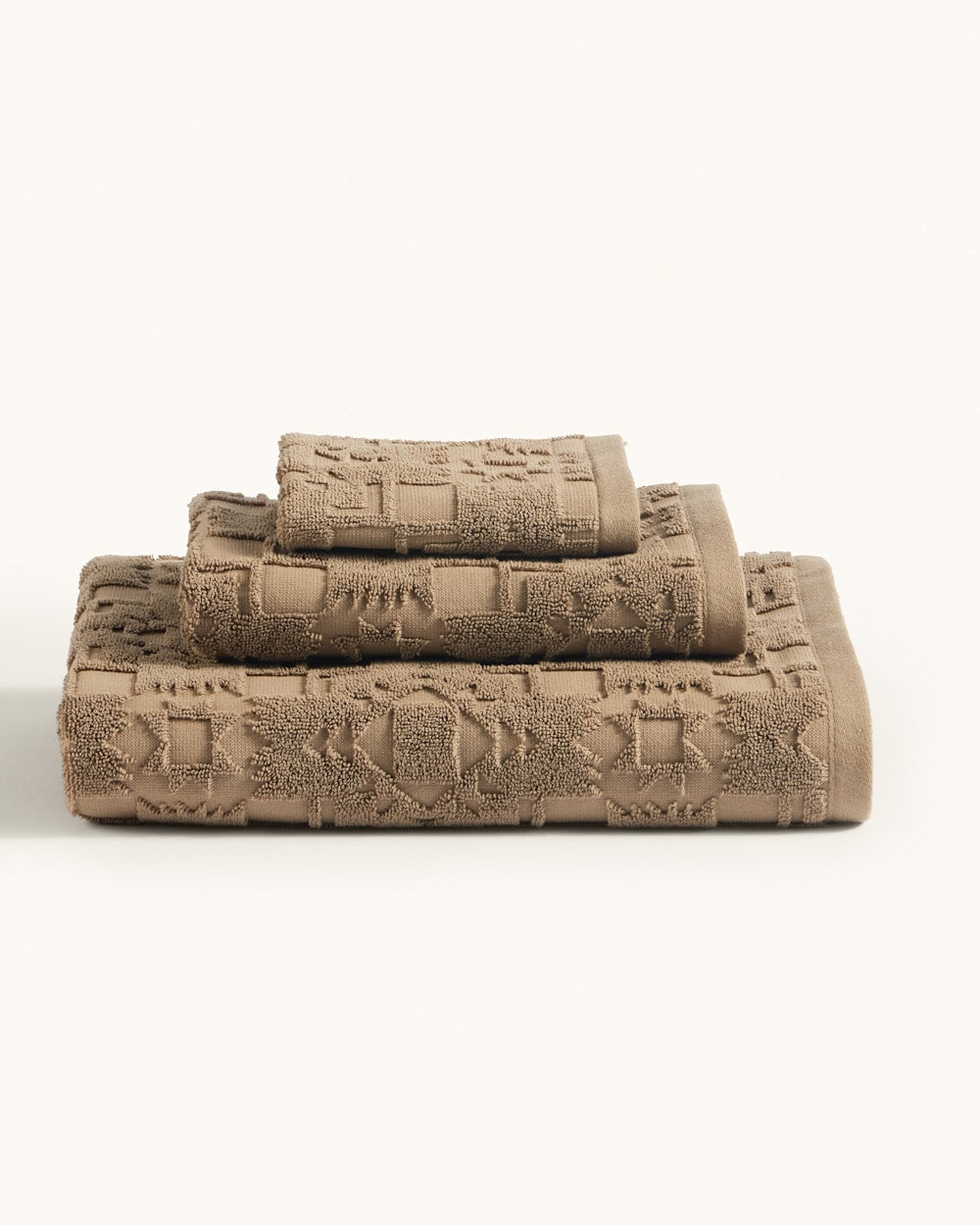 PENDLETON SCULPTED TOWEL COLLECTION