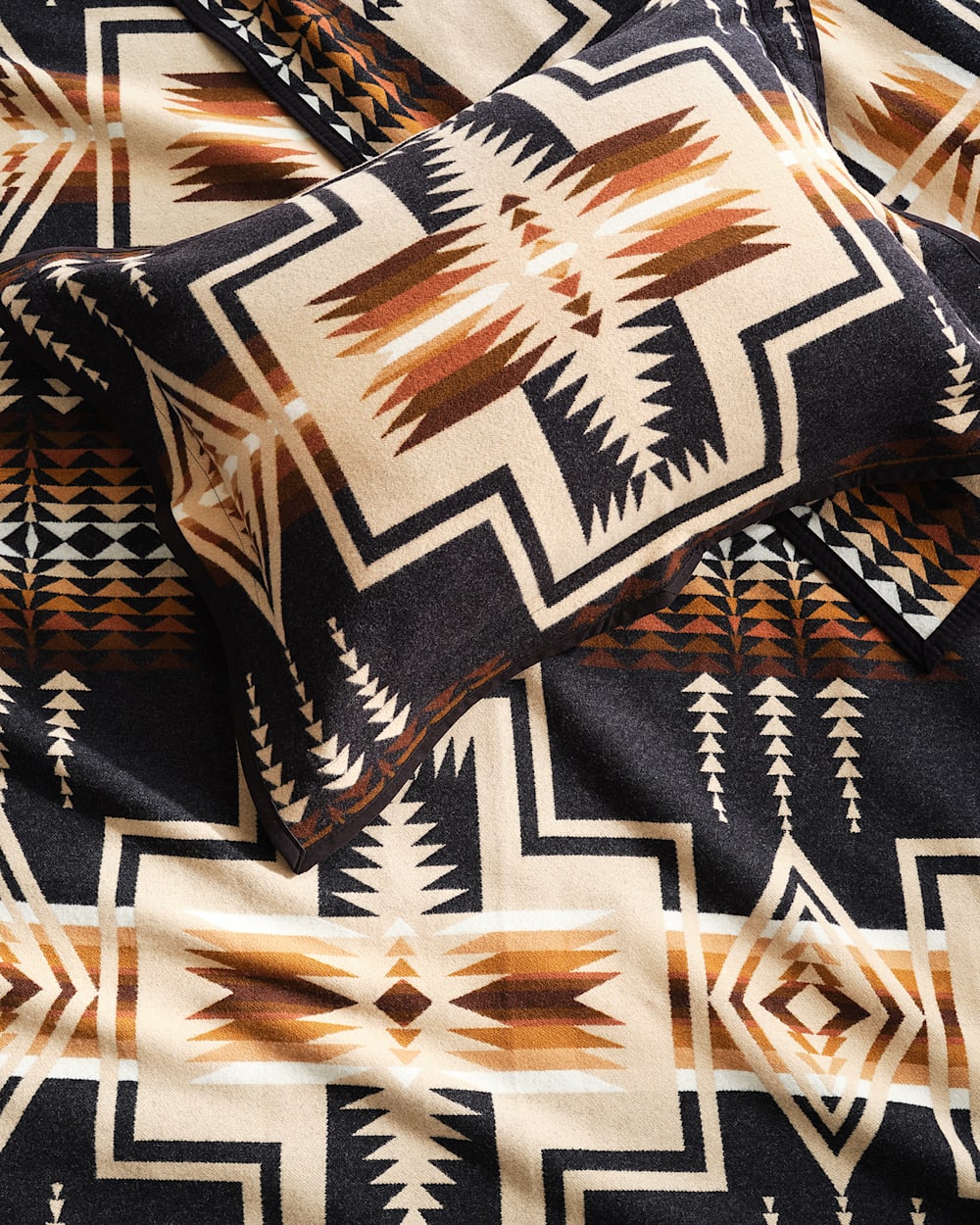 PENDLETON HARDING JACQUARD BEDDING SET