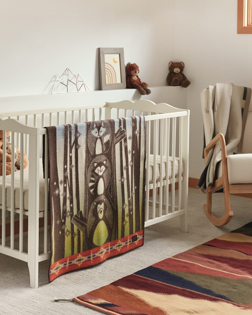 PENDLETON WOODLAND NEIGHBORS CRIB BLANKET