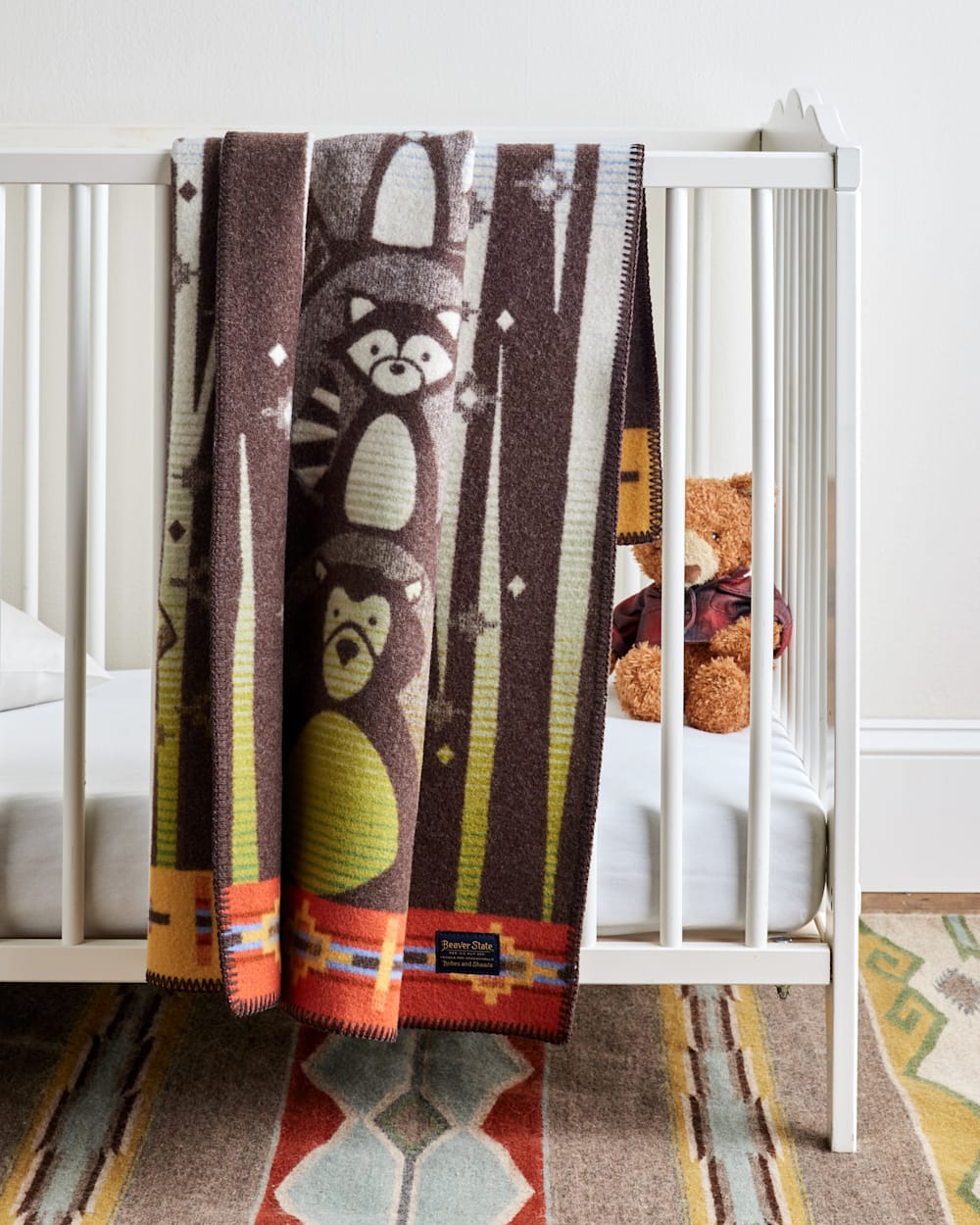 PENDLETON WOODLAND NEIGHBORS CRIB BLANKET