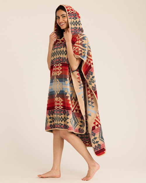 PENDLETON CANYONLANDS ADULT HOODED TOWEL