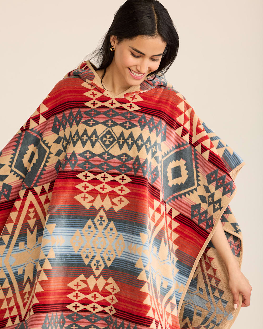 PENDLETON CANYONLANDS ADULT HOODED TOWEL
