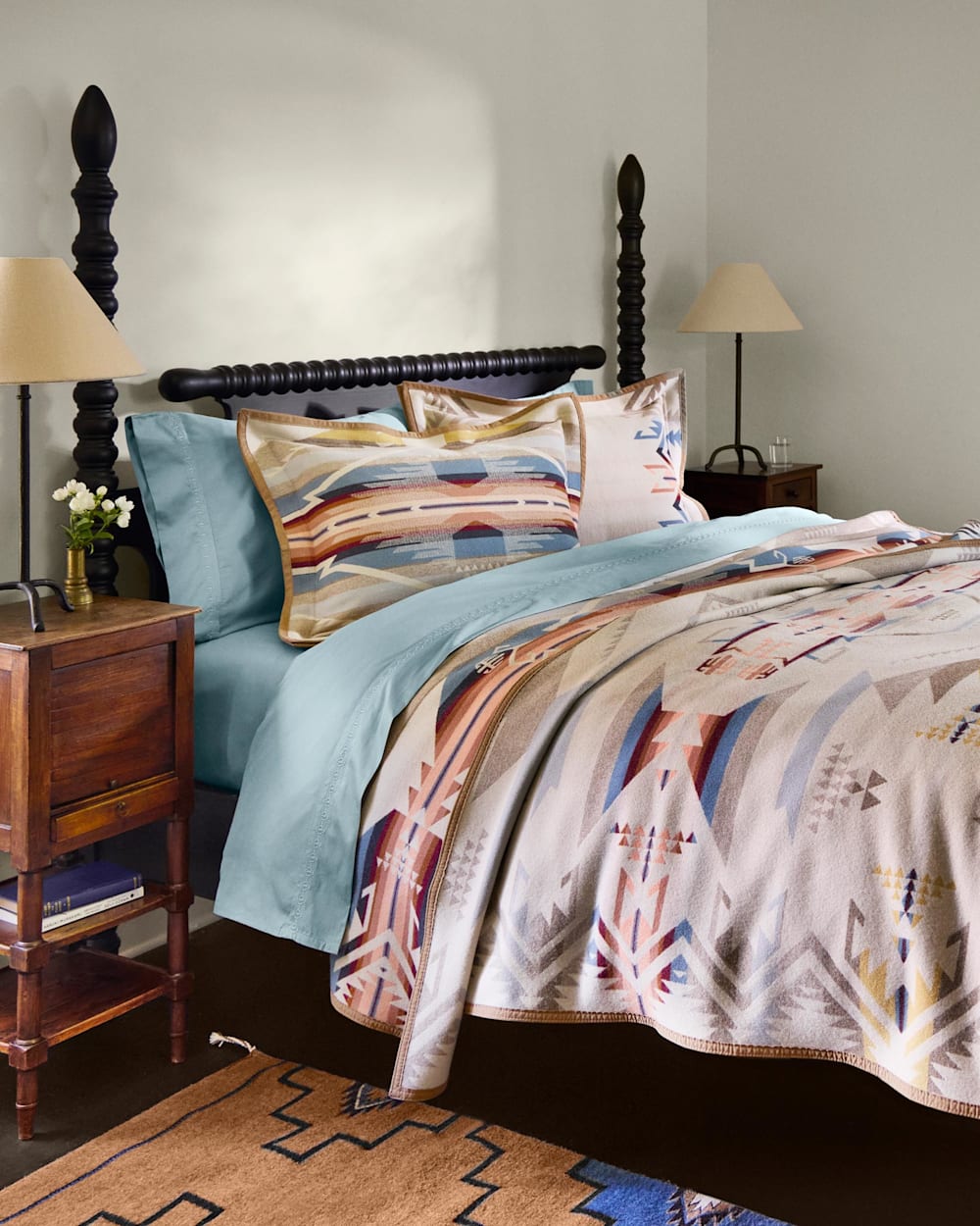 PENDLETON WHITE SANDS BLANKET