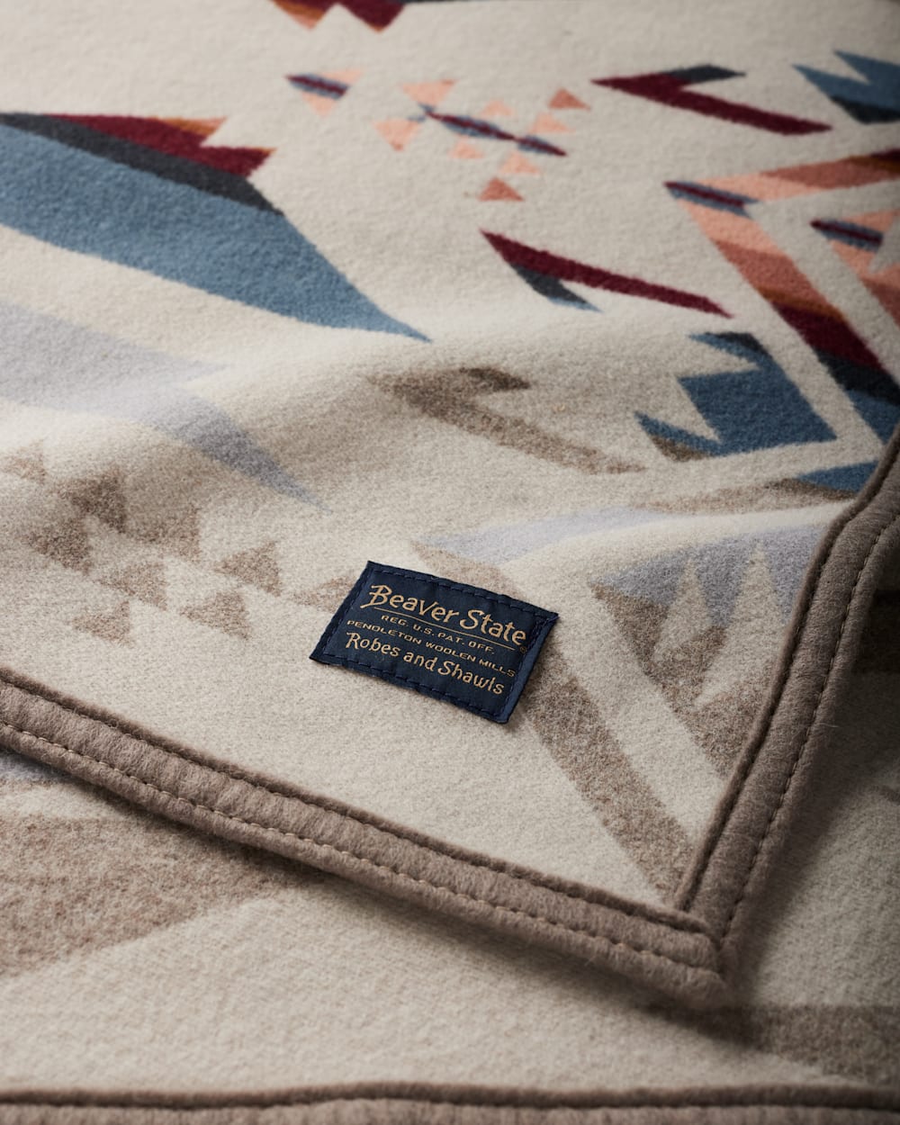 PENDLETON WHITE SANDS BLANKET