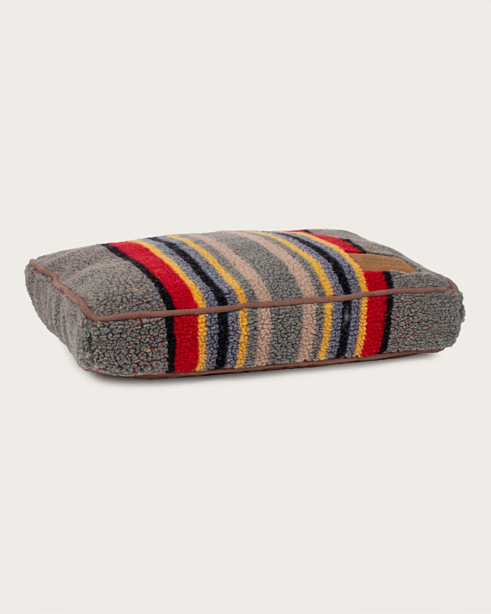 PENDLETON YAKIMA CAMP PET BED - NAPPER