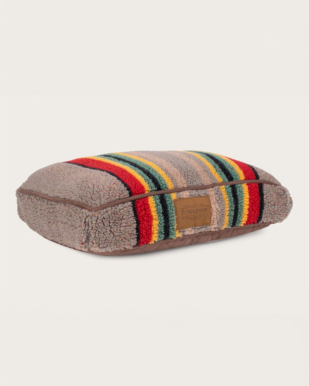 PENDLETON YAKIMA CAMP PET BED - NAPPER