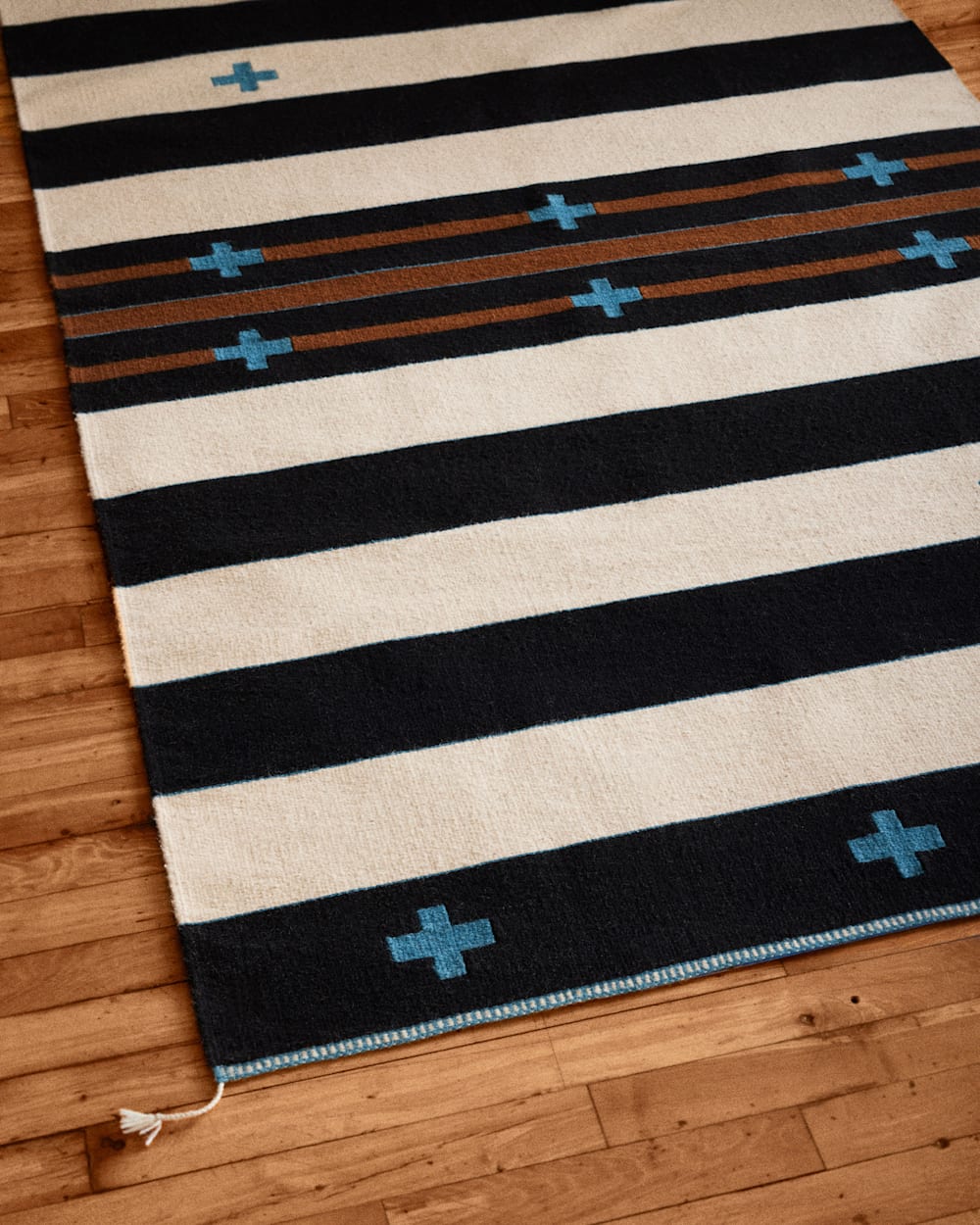 PENDLETON TURQUOISE CROSSES RUG