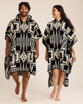 PENDLETON HARDING ADULT HOODED TOWEL