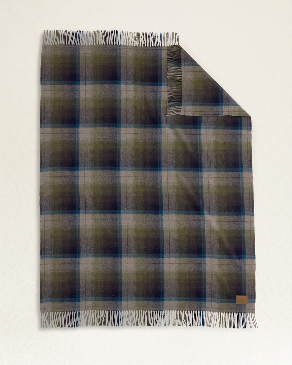 PENDLETON MOTOR ROBE THROW WITH LEATHER CARRIER