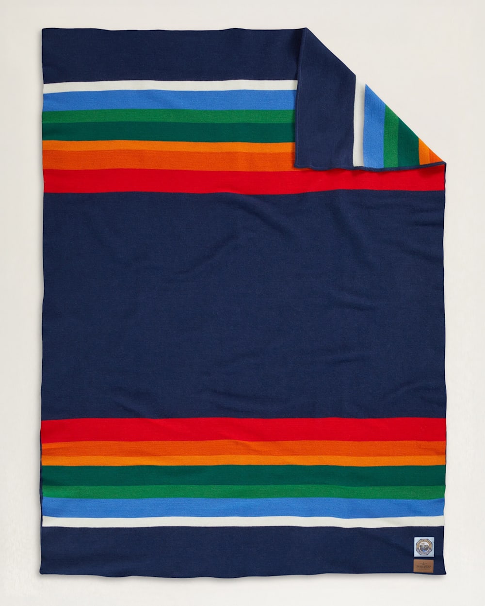 PENDLETON CRATER LAKE NATIONAL PARK THROW WITH CARRIER
