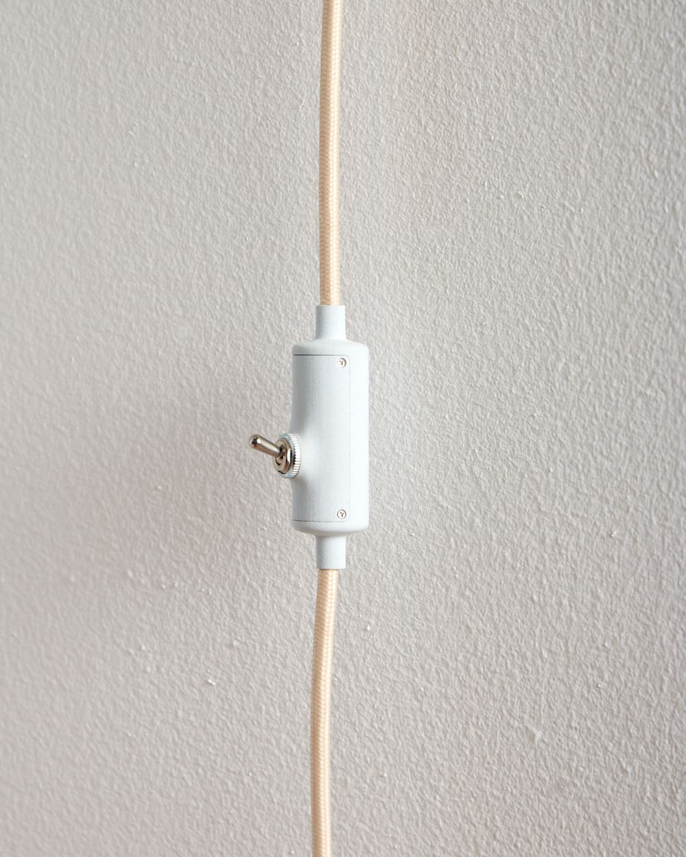 PENDLETON HANDMADE STONEWARE & WOOD SCONCE