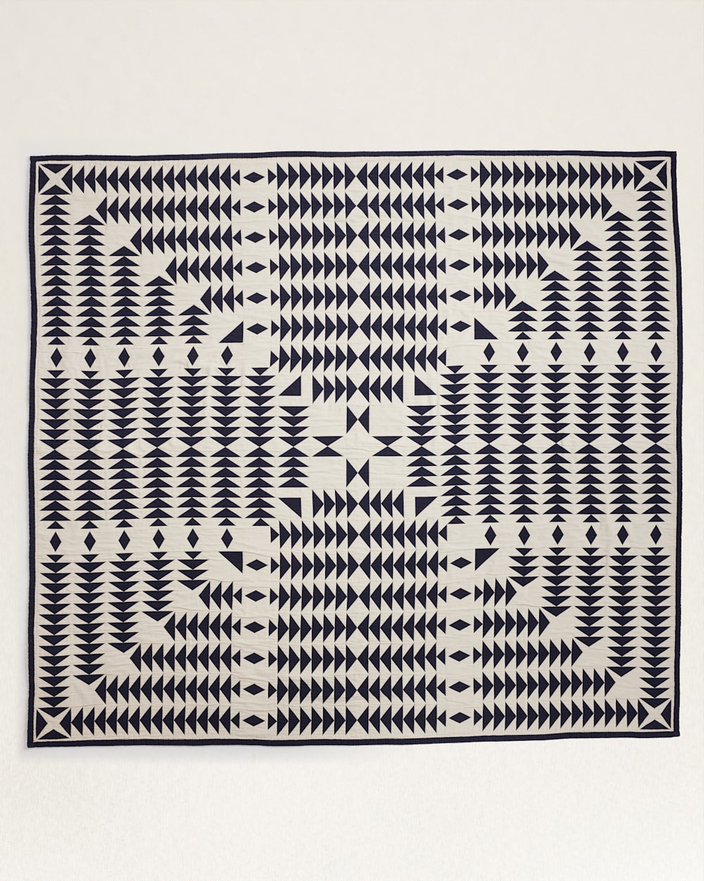 PENDLETON MIDNIGHT NOVA COTTON MATELASSE COVERLET