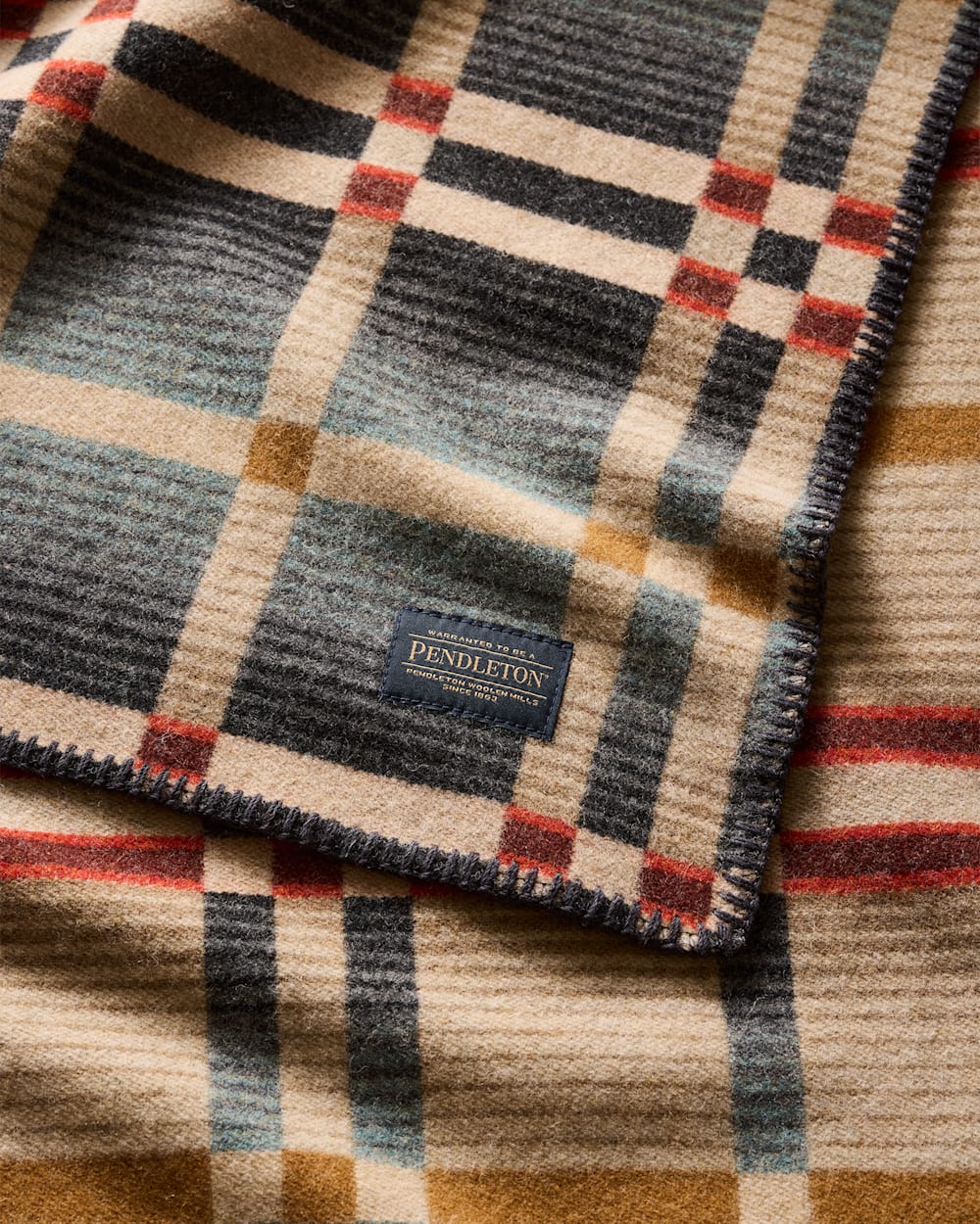 PENDLETON FOUR SQUARE THROW