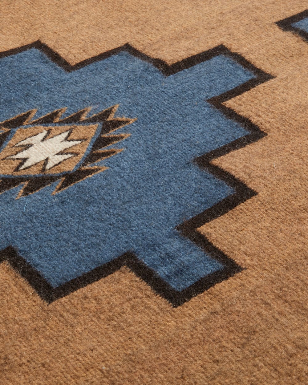 PENDLETON STEPS TO THE SKY TIERRA RUG