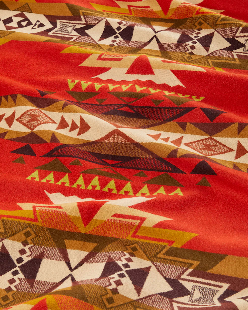 PENDLETON LIMITED EDITION HIGHLAND PEAK BLANKET