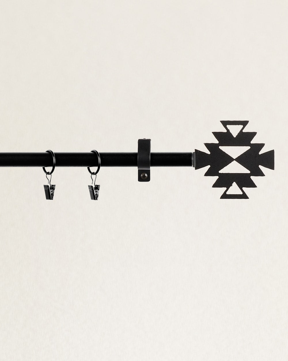 PENDLETON STEEL BLANKET HANGER