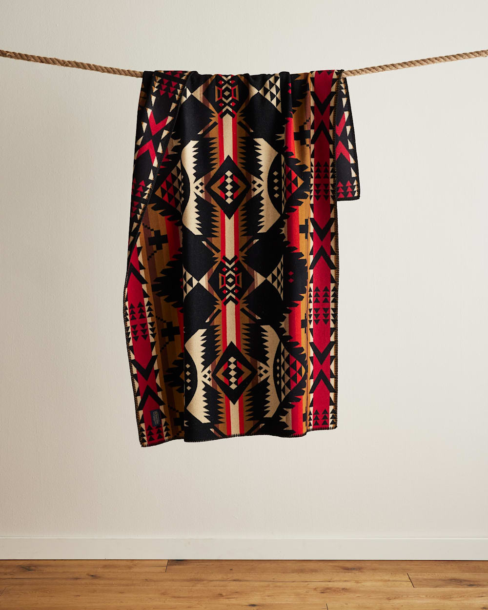 PENDLETON NEHALEM SADDLE BLANKET