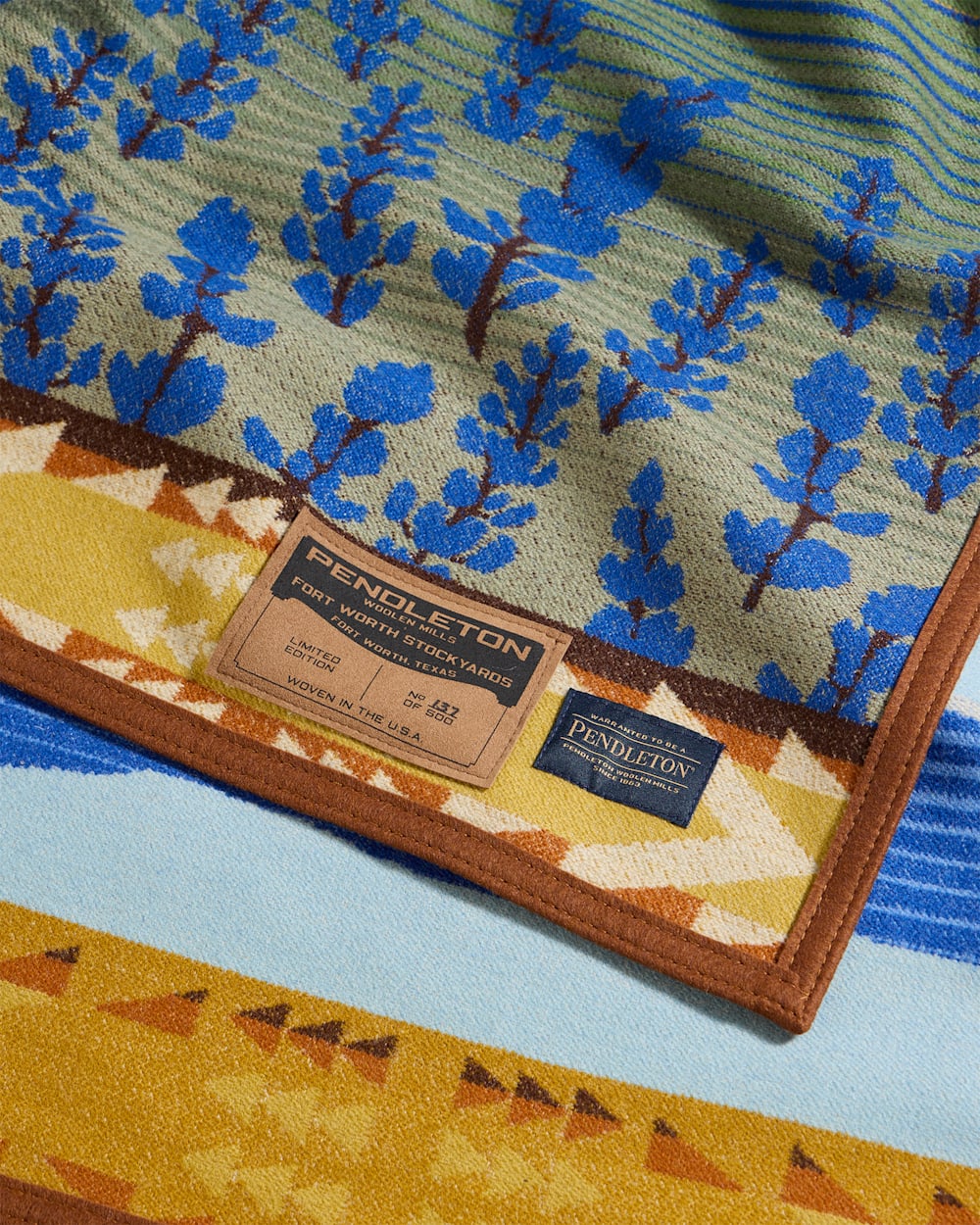PENDLETON LONGHORN BLUEBELLS THROW