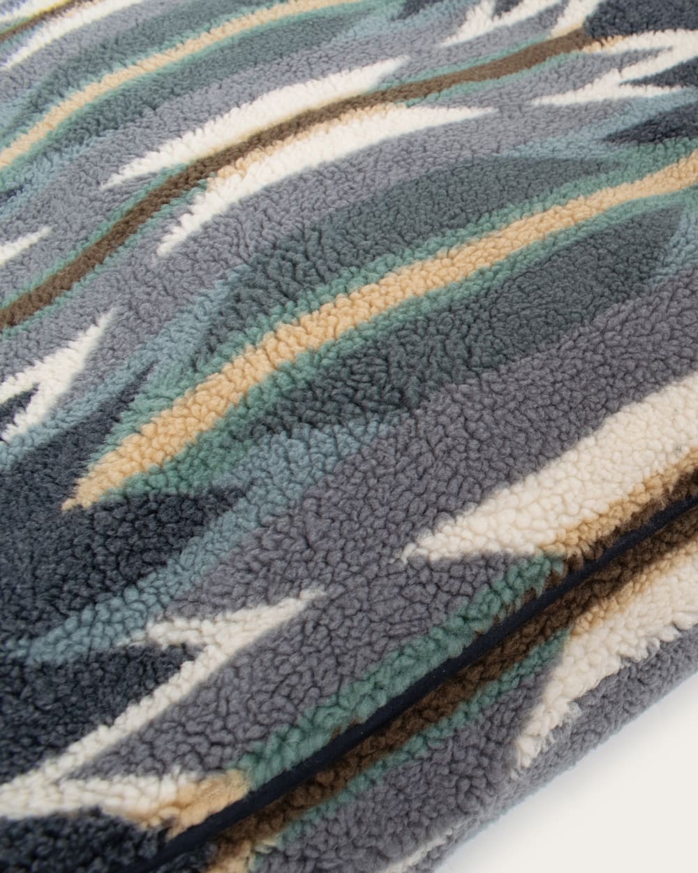 PENDLETON WYETH TRAIL PET BED - NAPPER