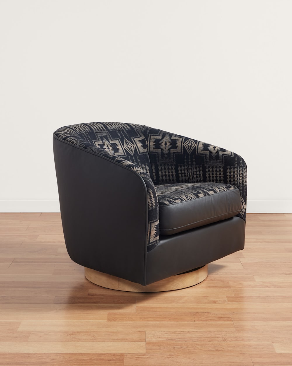 PENDLETON HARDING BARREL CHAIR