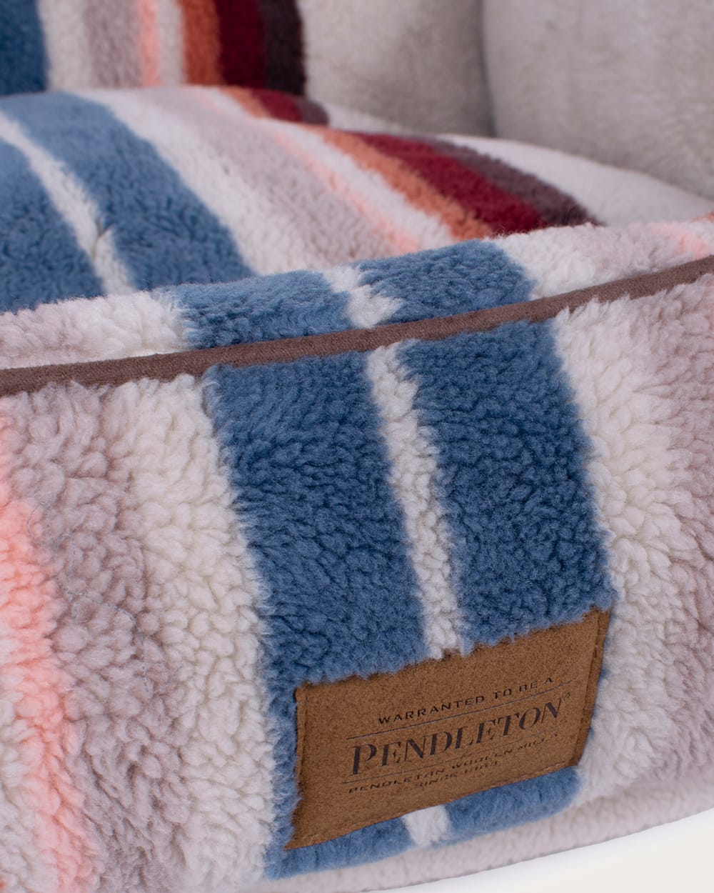 PENDLETON SERAPE PET BED - KUDDLER